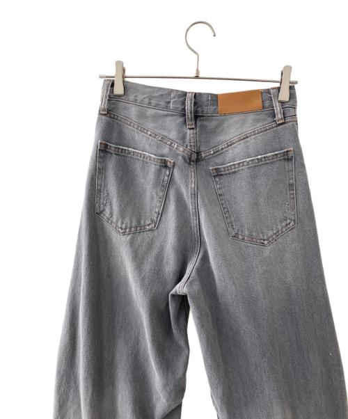 Curensology（カレンソロジー）Curensology (カレンソロジー) カーヴィーデニムパンツ グレー サイズ:34の古着・服飾アイテム
