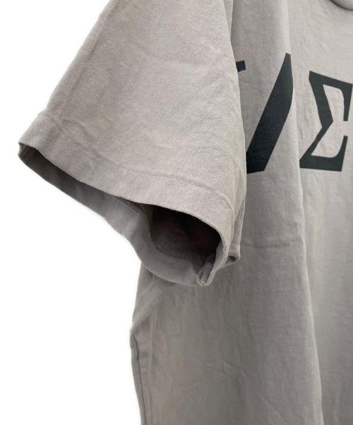 YZY（イージー）YZY (イージー) GOSHA (ゴーシャ) 半袖カットソー グレー サイズ:1の古着・服飾アイテム