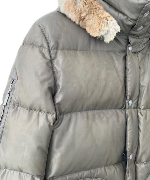 BURBERRY BLACK LABEL（バーバリーブラックレーベル）BURBERRY BLACK LABEL (バーバリーブラックレーベル) ダウンジャケット オリーブ サイズ:Mの古着・服飾アイテム