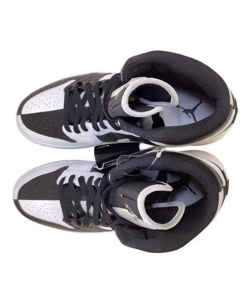 NIKE（ナイキ）NIKE (ナイキ) Women's Air Jordan 1 Mid ホワイト×ブラック サイズ:29cmの古着・服飾アイテム