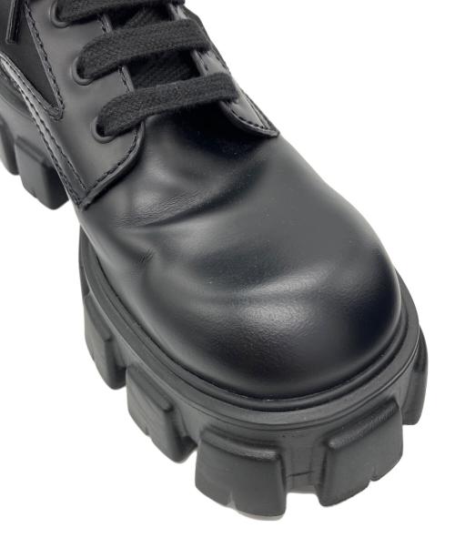 PRADA（プラダ）PRADA (プラダ) モノリス ポーチ付 レザーx Re-Nylon コンバットブーツ ブラック サイズ:7 1/2の古着・服飾アイテム