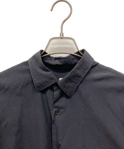 COMOLI（コモリ）COMOLI (コモリ) 長袖シャツ ネイビー サイズ:2の古着・服飾アイテム