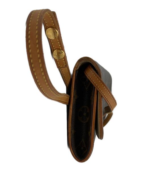 LOUIS VUITTON（ルイ ヴィトン）LOUIS VUITTON (ルイ ヴィトン) ショルダーポーチ ブラウンの古着・服飾アイテム