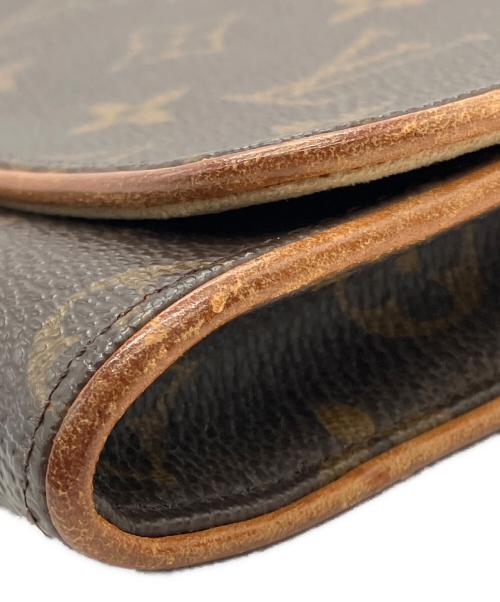 LOUIS VUITTON（ルイ ヴィトン）LOUIS VUITTON (ルイ ヴィトン) ショルダーポーチ ブラウンの古着・服飾アイテム