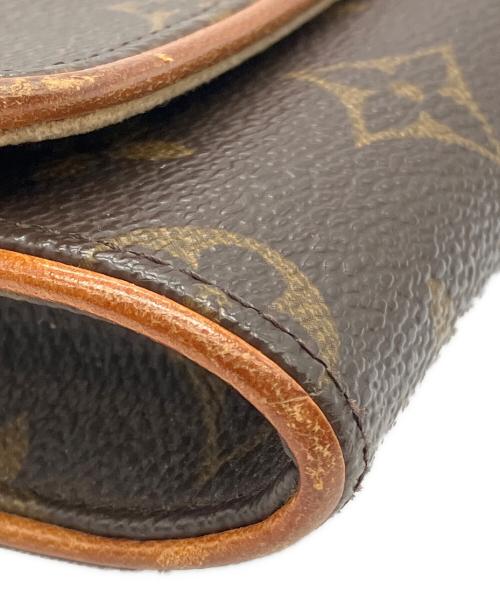 LOUIS VUITTON（ルイ ヴィトン）LOUIS VUITTON (ルイ ヴィトン) ショルダーポーチ ブラウンの古着・服飾アイテム