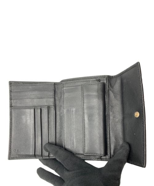 GUCCI（グッチ）GUCCI (グッチ) 2つ折り財布 ブラックの古着・服飾アイテム