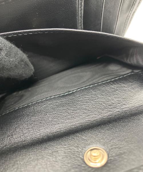 GUCCI（グッチ）GUCCI (グッチ) 2つ折り財布 ブラックの古着・服飾アイテム