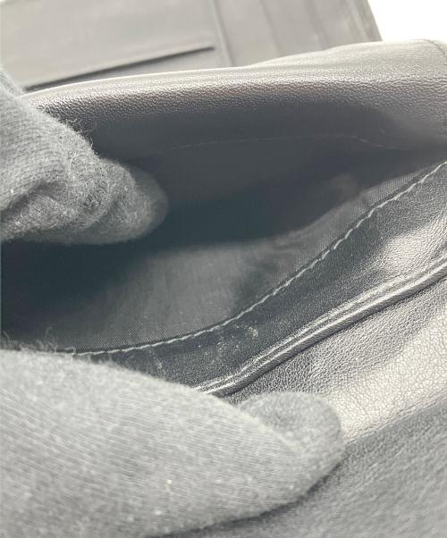GUCCI（グッチ）GUCCI (グッチ) 2つ折り財布 ブラックの古着・服飾アイテム