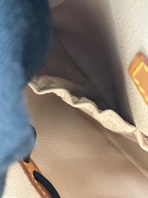 LOUIS VUITTON（ルイ ヴィトン）LOUIS VUITTON (ルイ ヴィトン) ハンドバッグ ブラウンの古着・服飾アイテム