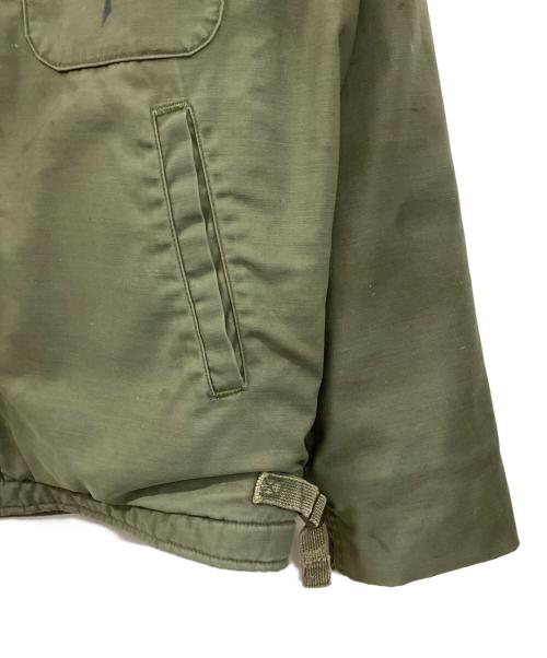 U'S NAVY（ユーエスネイビー）U'S NAVY (ユーエスネイビー) A-2デッキ ジャケット オリーブ サイズ:不明の古着・服飾アイテム