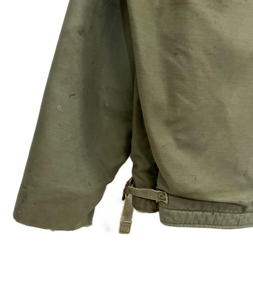 U'S NAVY（ユーエスネイビー）U'S NAVY (ユーエスネイビー) A-2デッキ ジャケット オリーブ サイズ:不明の古着・服飾アイテム