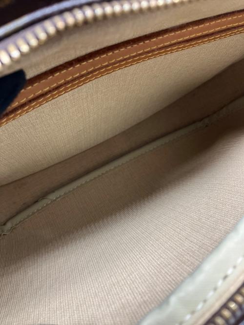 LOUIS VUITTON（ルイ ヴィトン）LOUIS VUITTON (ルイ ヴィトン) ショルダーバッグ ブラウンの古着・服飾アイテム