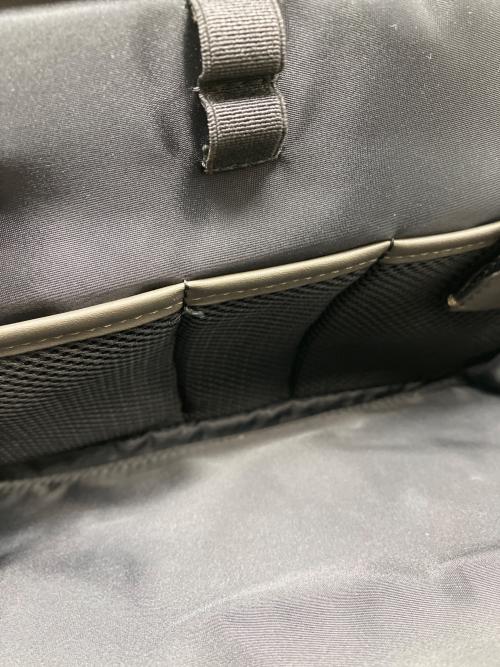ERMENEGILDO ZEGNA（エルメネジルド・ゼニア）ERMENEGILDO ZEGNA (エルメネジルド・ゼニア) ナイロンリュック オリーブの古着・服飾アイテム