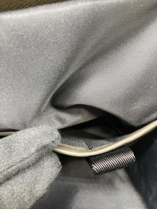 ERMENEGILDO ZEGNA（エルメネジルド・ゼニア）ERMENEGILDO ZEGNA (エルメネジルド・ゼニア) ナイロンリュック オリーブの古着・服飾アイテム