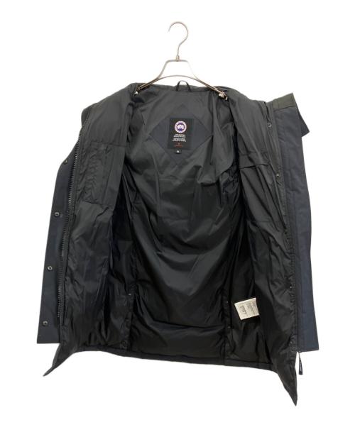 CANADA GOOSE（カナダグース）CANADA GOOSE (カナダグース) ダウンコート ネイビー サイズ:Mの古着・服飾アイテム