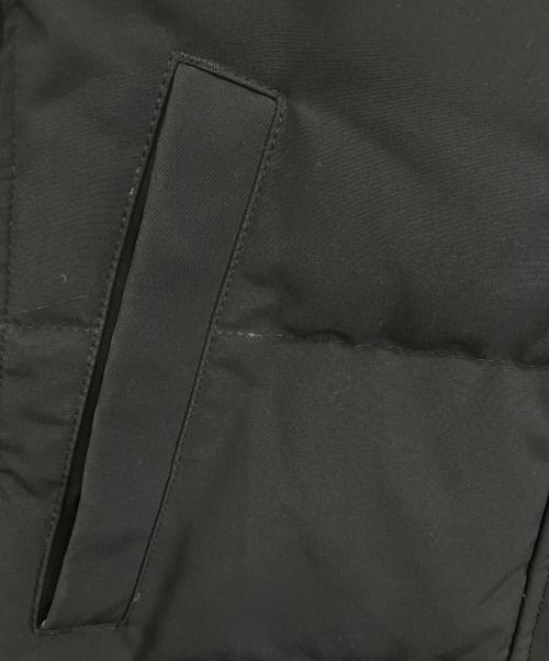 CANADA GOOSE（カナダグース）CANADA GOOSE (カナダグース) ダウンコート ネイビー サイズ:Mの古着・服飾アイテム