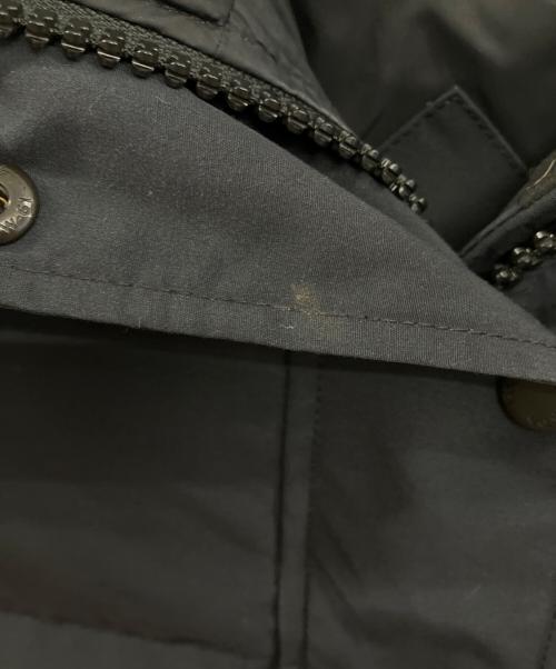 CANADA GOOSE（カナダグース）CANADA GOOSE (カナダグース) ダウンコート ネイビー サイズ:Mの古着・服飾アイテム