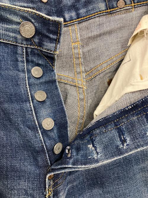 LEVI'S（リーバイス）LEVI'S (リーバイス) デニムパンツ インディゴ サイズ:W31 L36の古着・服飾アイテム
