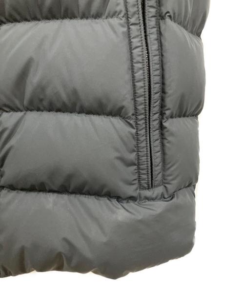 MONCLER（モンクレール）MONCLER (モンクレール) ダウンベスト ブラウン サイズ:2の古着・服飾アイテム
