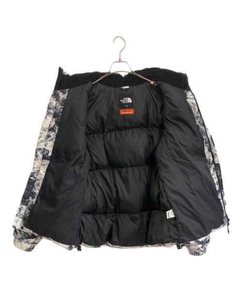THE NORTH FACE（ザ ノース フェイス）THE NORTH FACE (ザ ノース フェイス) ダウンジャケット ホワイト×ブラック サイズ:Lの古着・服飾アイテム