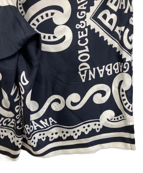 DOLCE & GABBANA（ドルチェ＆ガッバーナ）DOLCE & GABBANA (ドルチェ＆ガッバーナ) ハーフパンツ ネイビー×ホワイト サイズ:46の古着・服飾アイテム