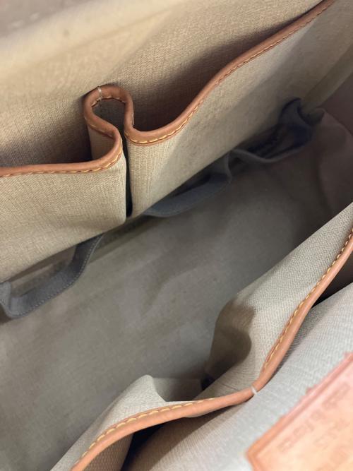 LOUIS VUITTON（ルイ ヴィトン）LOUIS VUITTON (ルイ ヴィトン) ハンドバッグ ブラウンの古着・服飾アイテム