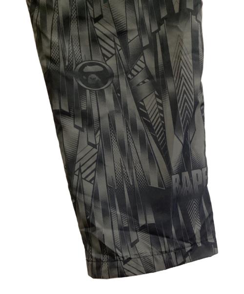 A BATHING APE（アベイシングエイプ）A BATHING APE (アベイシングエイプ) カーゴパンツ グレー サイズ:Mの古着・服飾アイテム