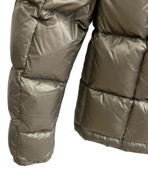 MONCLER（モンクレール）MONCLER (モンクレール) ダウンジャケット グレー サイズ:4の古着・服飾アイテム