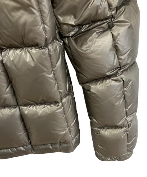 MONCLER（モンクレール）MONCLER (モンクレール) ダウンジャケット グレー サイズ:4の古着・服飾アイテム