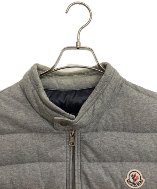MONCLER（モンクレール）MONCLER (モンクレール) ダウンベスト グレー サイズ:4の古着・服飾アイテム