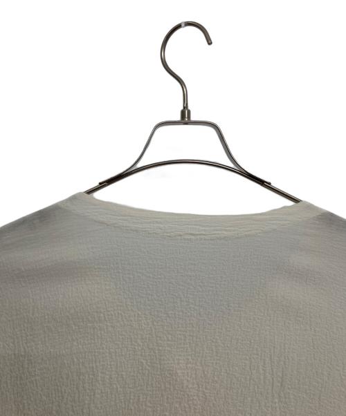 ISSEY MIYAKE me（イッセイ ミヤケ ミー）ISSEY MIYAKE me (イッセイ ミヤケ ミー) 長袖ブラウス ホワイト サイズ:表記なしの古着・服飾アイテム