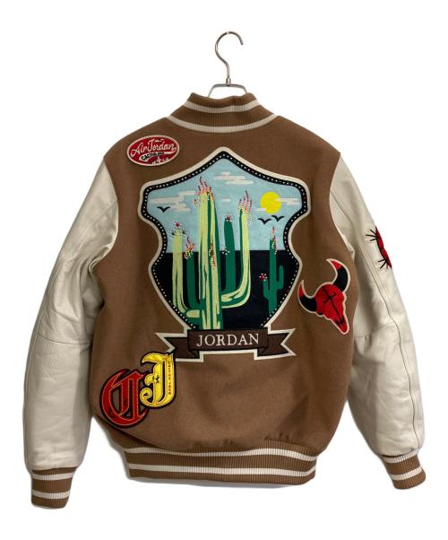 JORDAN（ジョーダン）JORDAN (ジョーダン) Travis Scott A スタジャン ホワイト×ブラウン サイズ:Mの古着・服飾アイテム