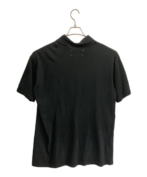 Maison Margiela（メゾンマルジェラ）Maison Margiela (メゾンマルジェラ) スタンプロゴポロシャツ ブラック サイズ:Sの古着・服飾アイテム