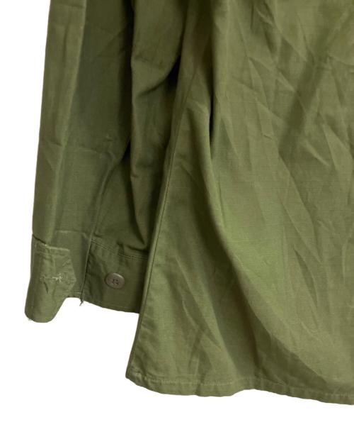 U.S.ARMY（ユーエスアーミー）U.S.ARMY (ユーエスアーミー) Jungle fatigue jacket カーキ サイズ:MEDIUMの古着・服飾アイテム