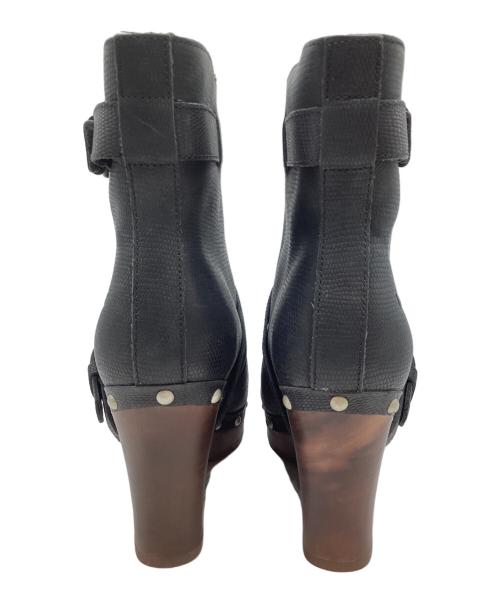 UGG（アグ）UGG (アグ) ショートブーツ ブラック サイズ:23の古着・服飾アイテム