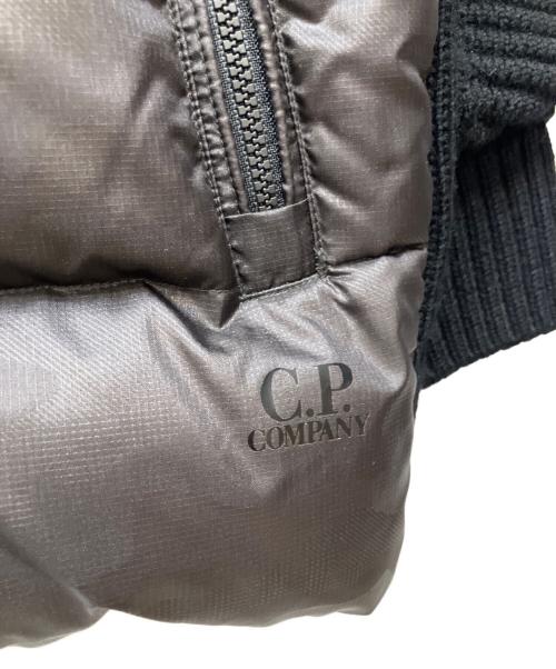C.P COMPANY（シーピーカンパニー）C.P COMPANY (シーピーカンパニー) ダウンジャケット ブラウン サイズ:50の古着・服飾アイテム