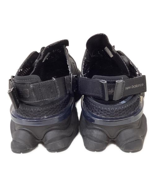 NEW BALANCE（ニューバランス）NEW BALANCE (ニューバランス) スニーカーサンダル ブラック サイズ:26.5の古着・服飾アイテム
