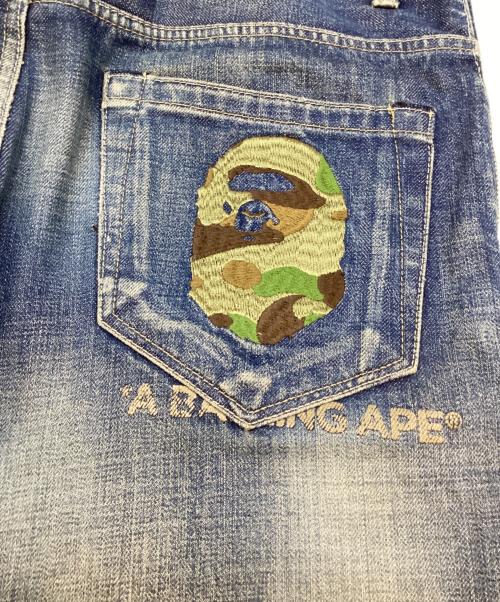A BATHING APE（アベイシングエイプ）A BATHING APE (アベイシングエイプ) デニムパンツ インディゴ サイズ:Mの古着・服飾アイテム