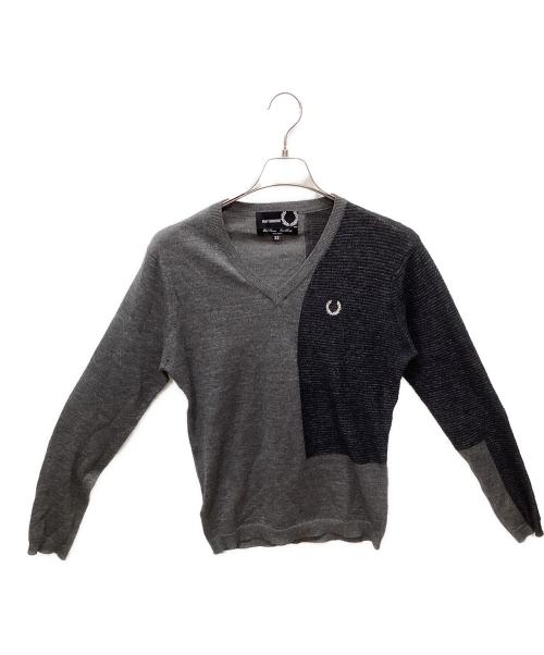 FRED PERRY（フレッドペリー）FRED PERRY (フレッドペリー) RAF SIMONS (ラフシモンズ) 薄手ニット ブラック×グレー サイズ:XSの古着・服飾アイテム