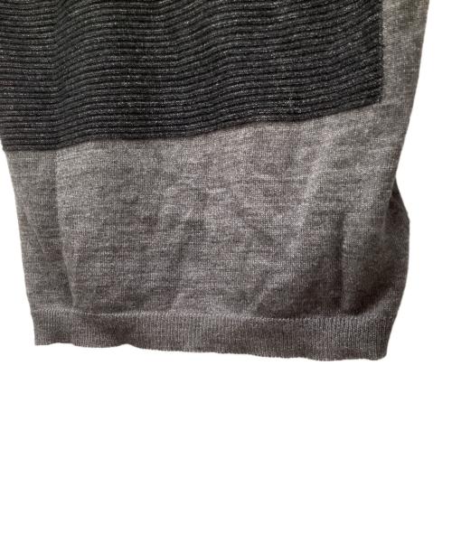 FRED PERRY（フレッドペリー）FRED PERRY (フレッドペリー) RAF SIMONS (ラフシモンズ) 薄手ニット ブラック×グレー サイズ:XSの古着・服飾アイテム