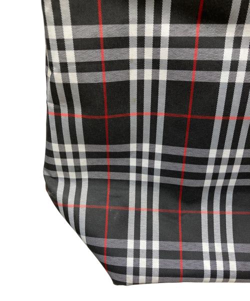 BURBERRY LONDON（バーバリーロンドン）BURBERRY LONDON (バーバリーロンドン) ハンドバッグ ブラックの古着・服飾アイテム