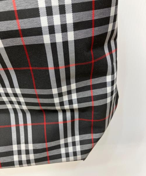 BURBERRY LONDON（バーバリーロンドン）BURBERRY LONDON (バーバリーロンドン) ハンドバッグ ブラックの古着・服飾アイテム