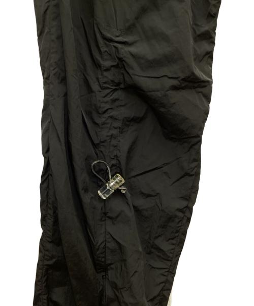 LOUIS VUITTON（ルイ ヴィトン）LOUIS VUITTON (ルイ ヴィトン) ナイロンセットアップ ブラック サイズ:トップス44/ボトムス36の古着・服飾アイテム