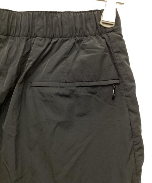 LOUIS VUITTON（ルイ ヴィトン）LOUIS VUITTON (ルイ ヴィトン) ナイロンセットアップ ブラック サイズ:トップス44/ボトムス36の古着・服飾アイテム