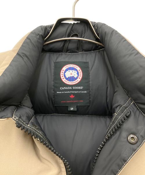 CANADA GOOSE（カナダグース）CANADA GOOSE (カナダグース) ダウンベスト ベージュ サイズ:Sの古着・服飾アイテム