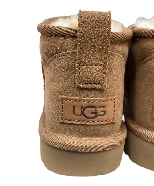 UGG（アグ）UGG (アグ) ムートンブーツ ベージュ サイズ:24の古着・服飾アイテム