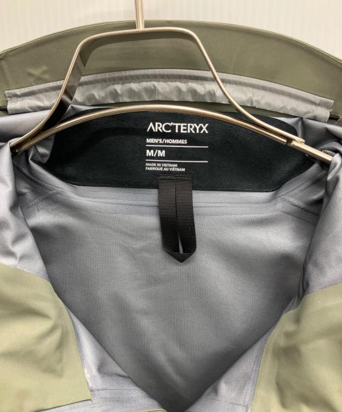 ARC'TERYX（アークテリクス）ARC'TERYX (アークテリクス) ナイロンジャケット オリーブ サイズ:M 未使用品の古着・服飾アイテム