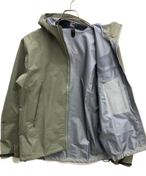 ARC'TERYX（アークテリクス）ARC'TERYX (アークテリクス) ナイロンジャケット オリーブ サイズ:M 未使用品の古着・服飾アイテム