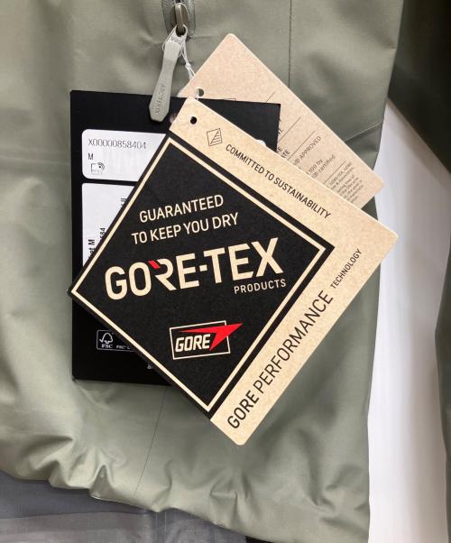 ARC'TERYX（アークテリクス）ARC'TERYX (アークテリクス) ナイロンジャケット オリーブ サイズ:M 未使用品の古着・服飾アイテム