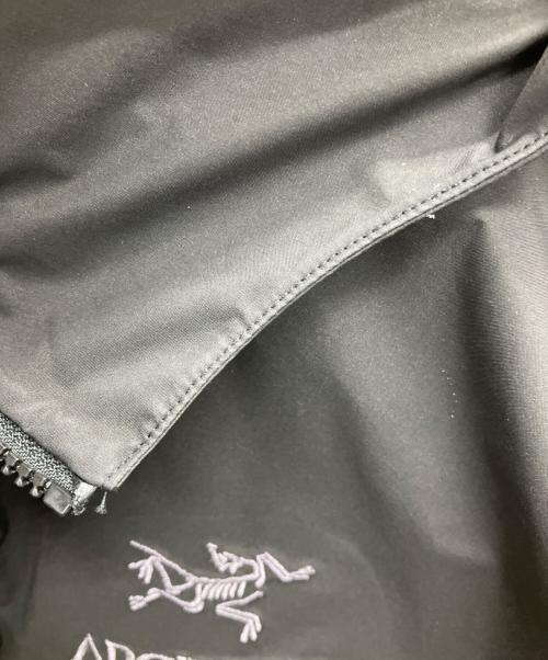 ARC'TERYX（アークテリクス）ARC'TERYX (アークテリクス) ALPHA JACKET ブラック サイズ:Sの古着・服飾アイテム